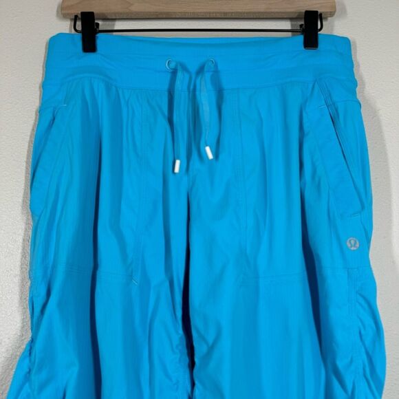 Lululemon Women's Studio Dance Mid Rise Crop Pants Teal Blue LW6601S Size 8 - Picture 2 of 6